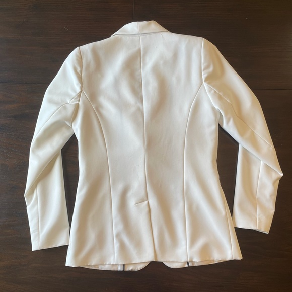 Reitmans White Blazer size 3 - Picture 6 of 8